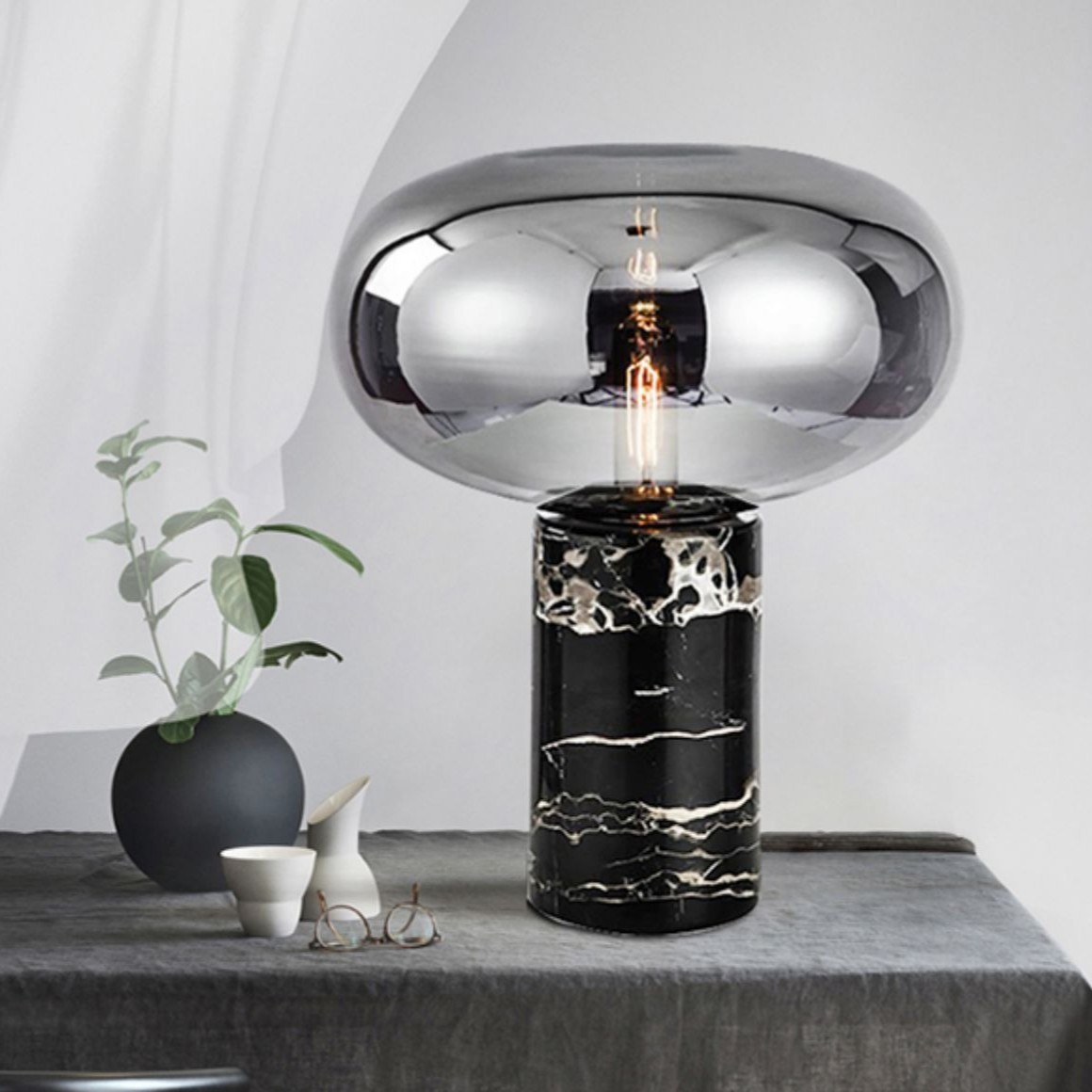 Stylish-Mushroom-Table-Lamp-Hallway-lamp.jpg