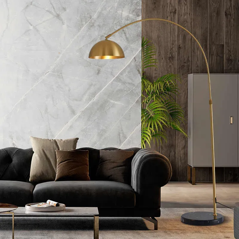exosgolden-floor-lamp-lifestyle-2.webp