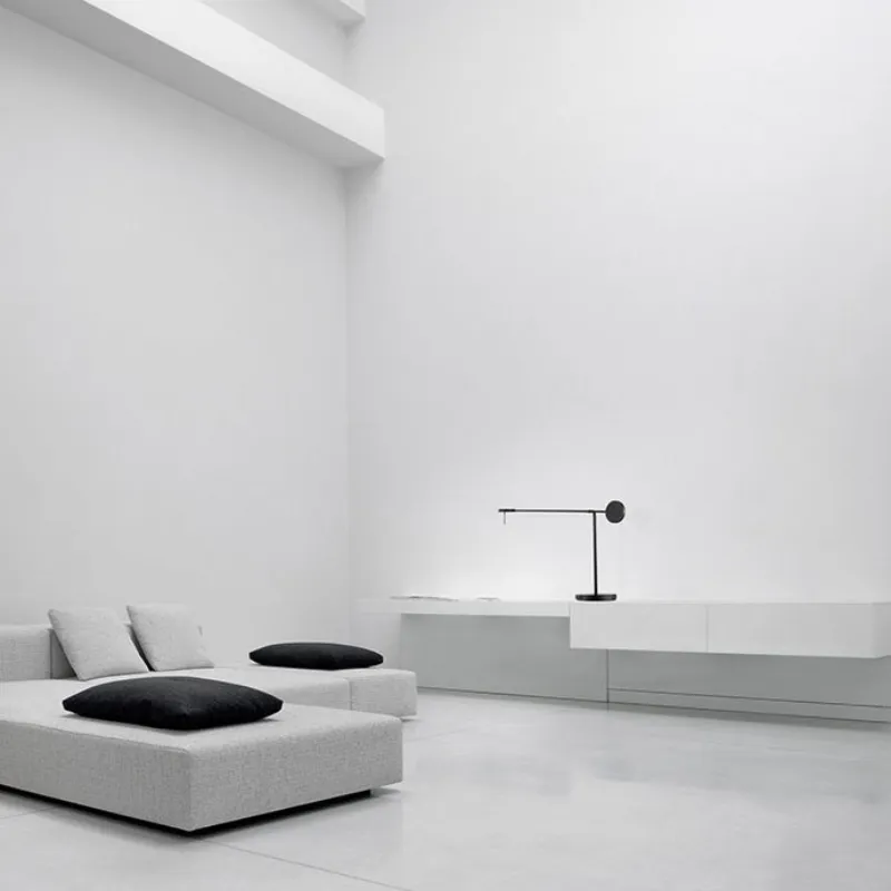 minimalistmarvels-table-lamp-lifestyle-2.webp